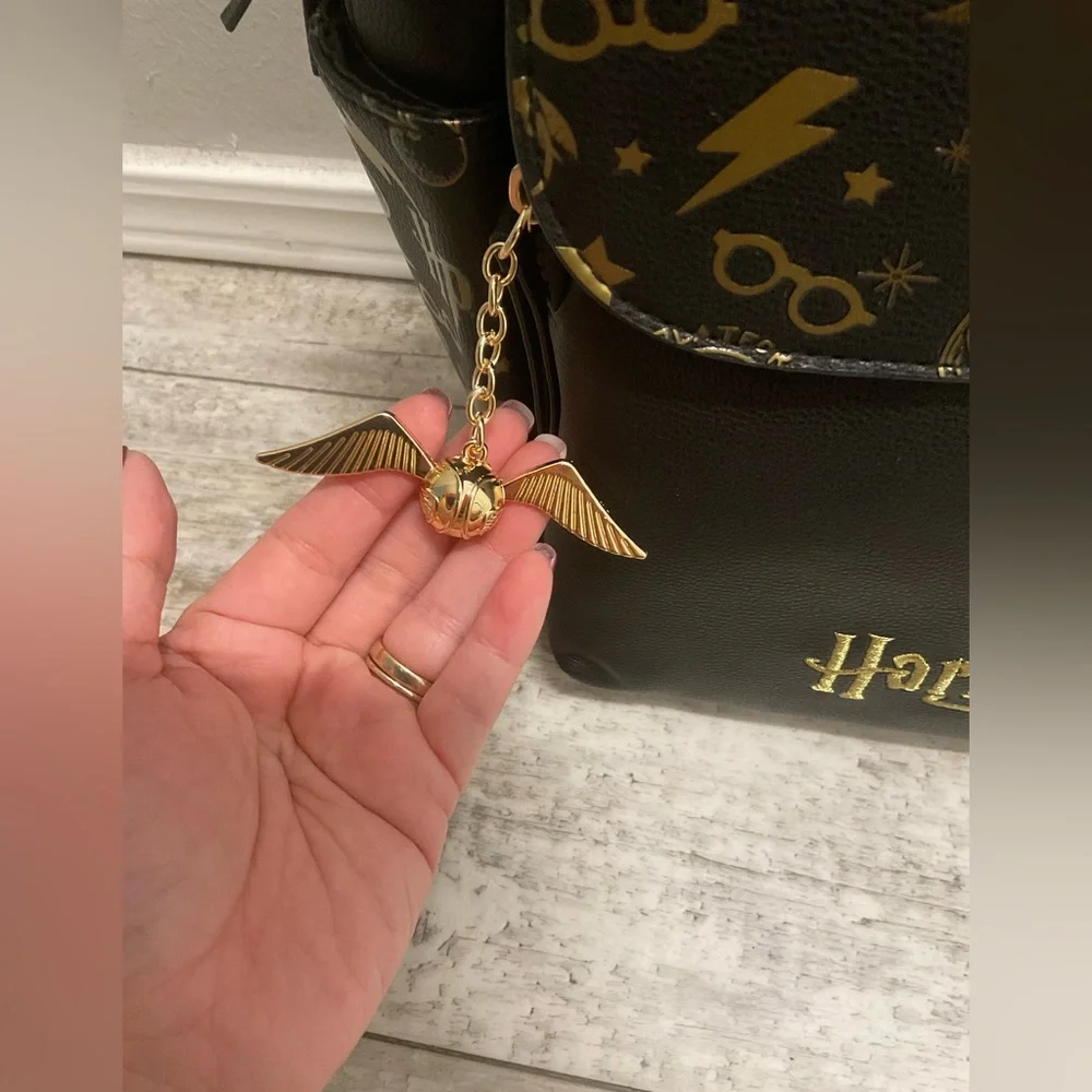 NWT Harry potter backpack, phone crossbody bag, and mini wallet - Picture 3 of 10